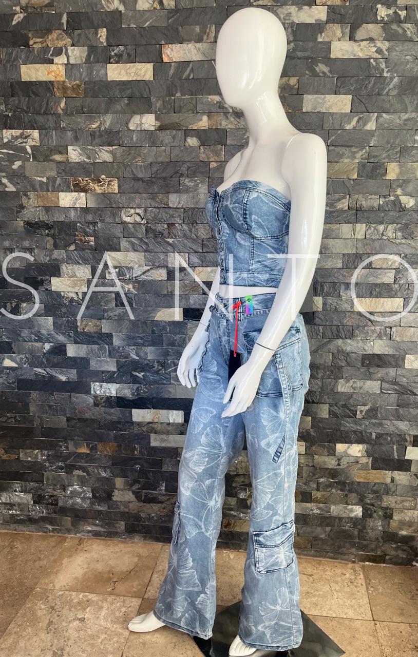 JEANS CARGO ESTAMPADO MARIPOSA