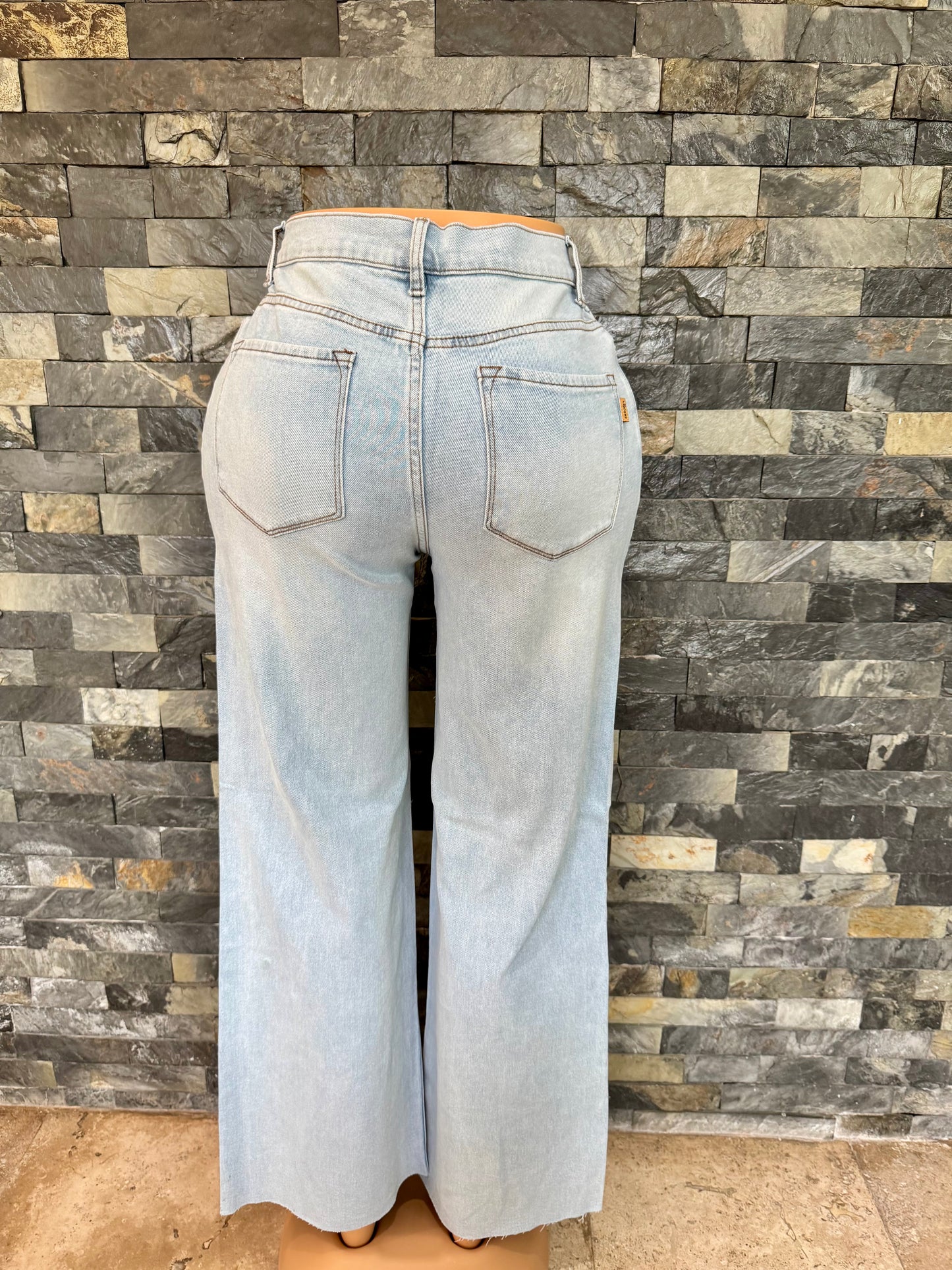 vibrant straigh high waist light standard