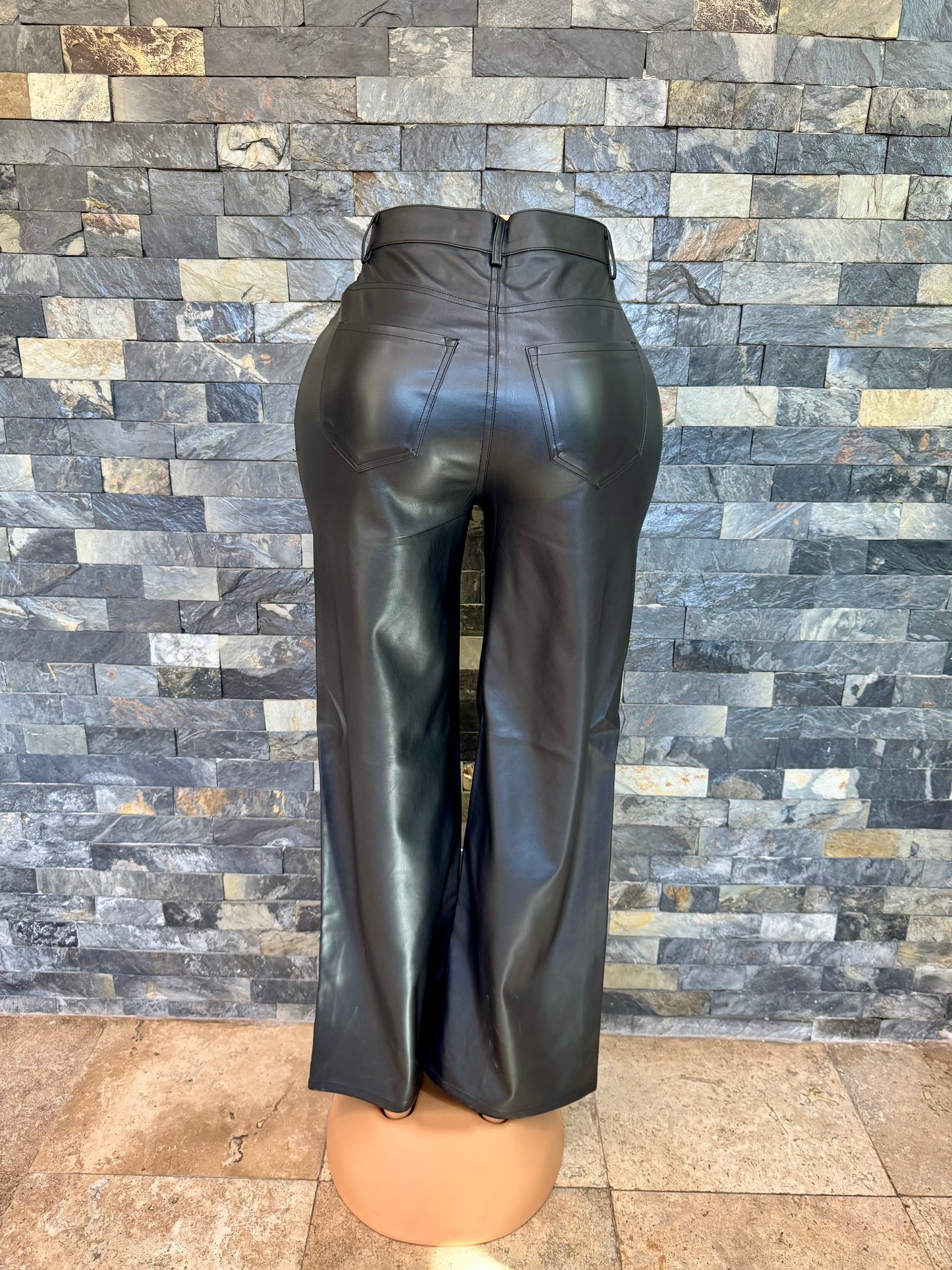vibrant wide leg vinil black