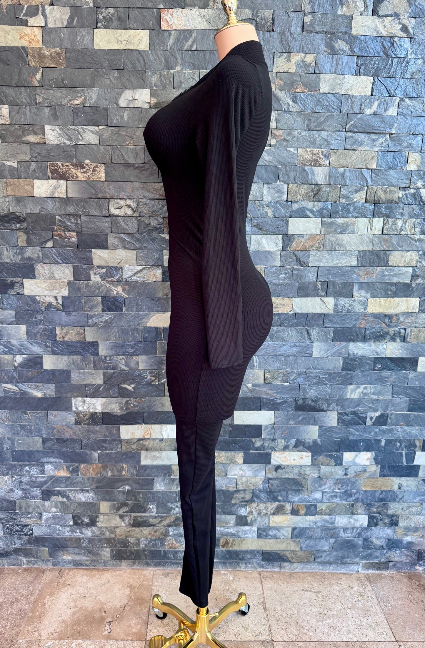 JUMPSUIT CIERRE DEPORTIVO NEGRO M/L