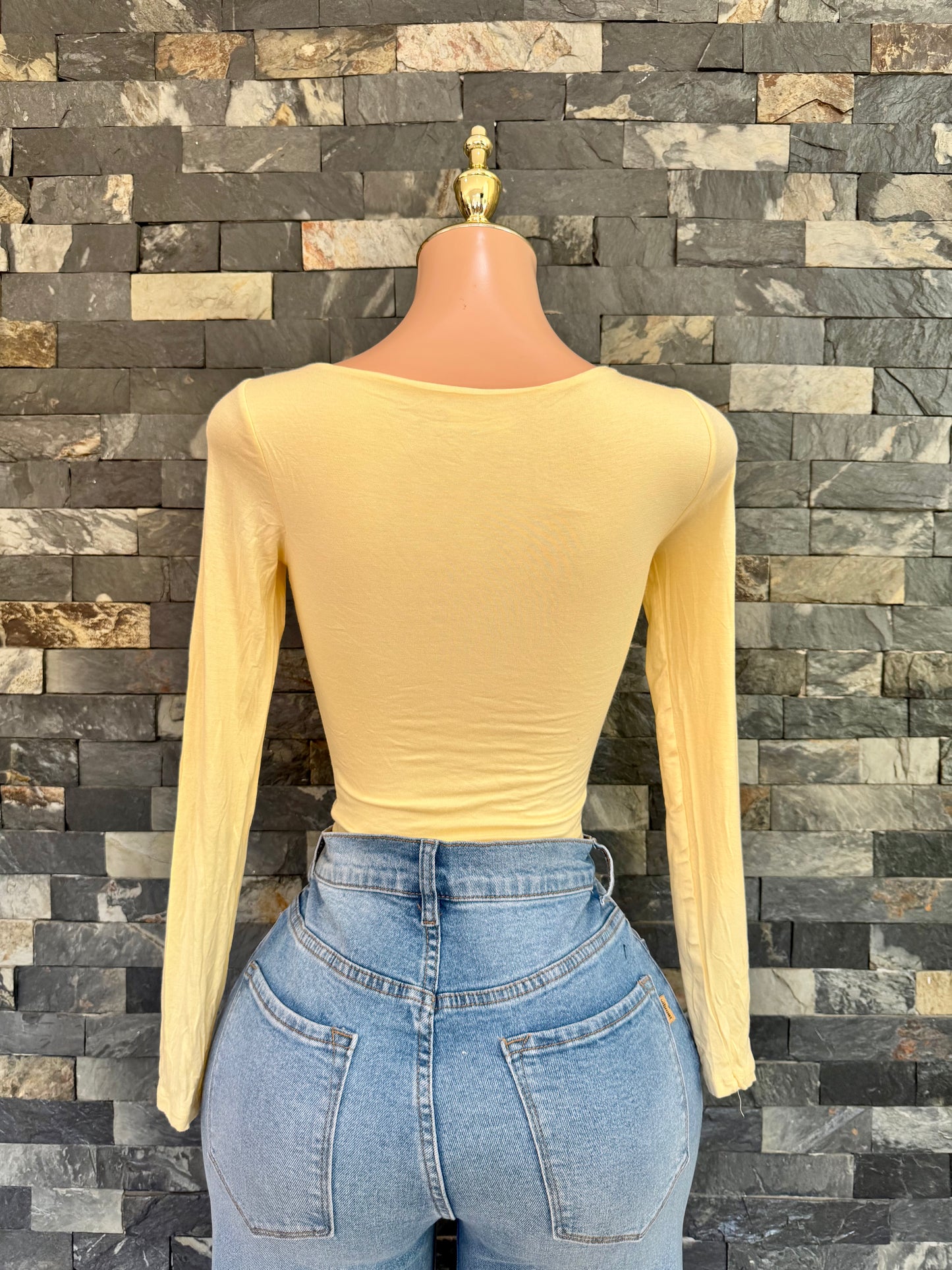 BLUSA ANA MANGA LARGA AMARILLA