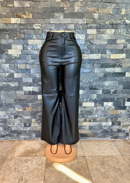 vibrant wide leg vinil black