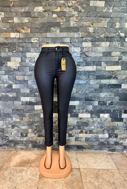 vibrant skinny coated black