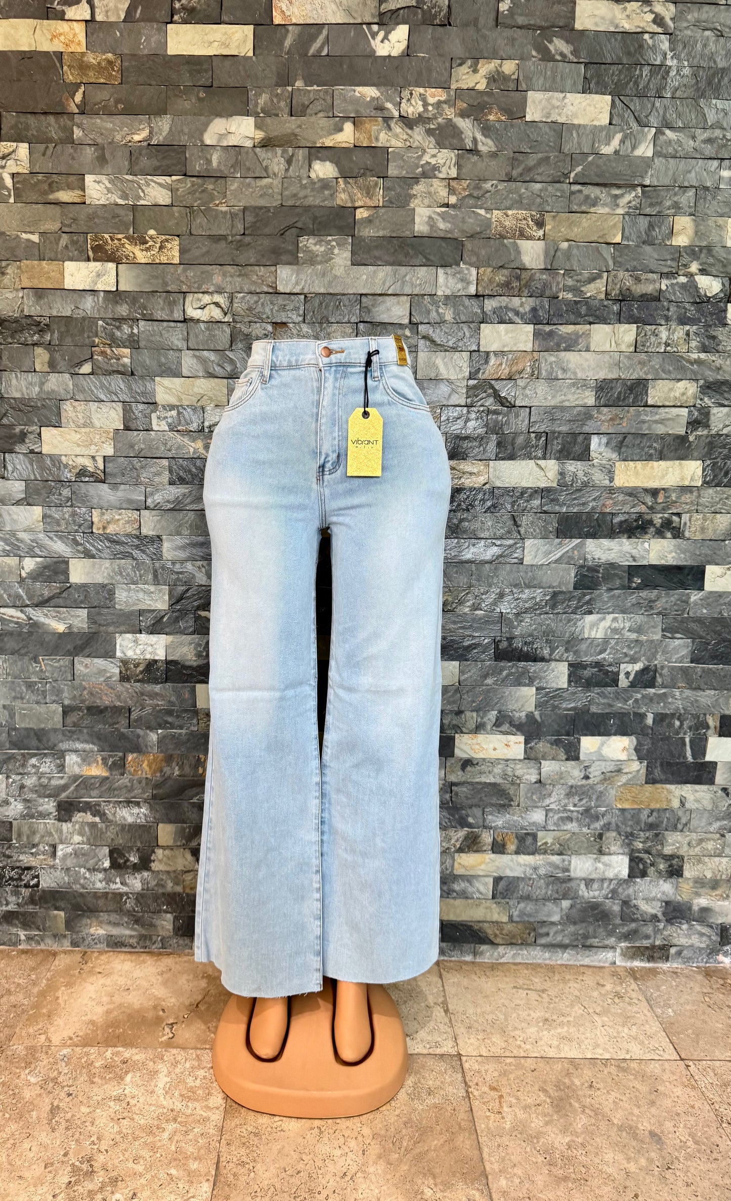 vibrant straigh high waist light standard