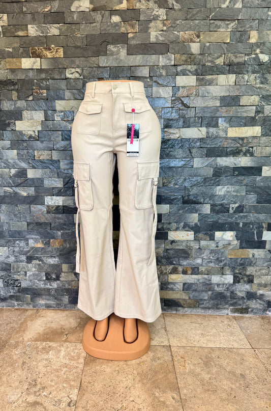 vibrant cargó vinil crema