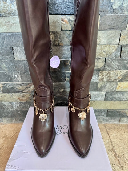 Botas charm café