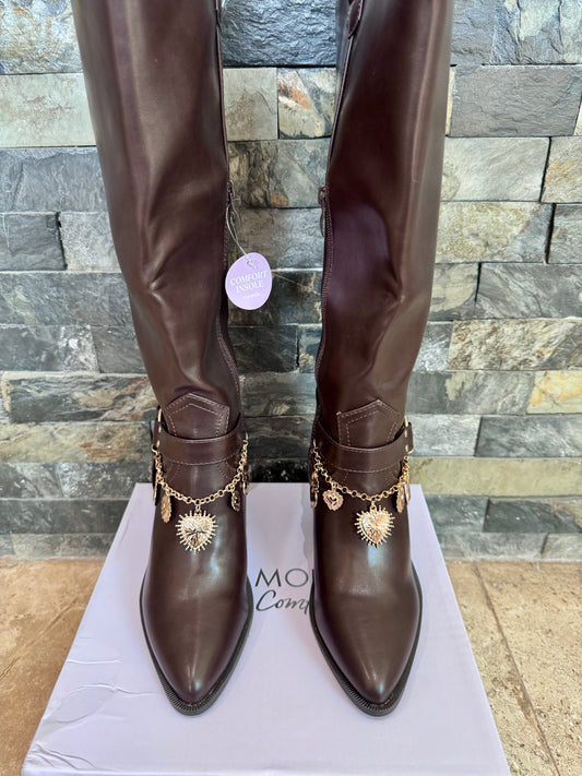 Botas charm café