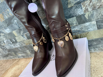 Botas charm café