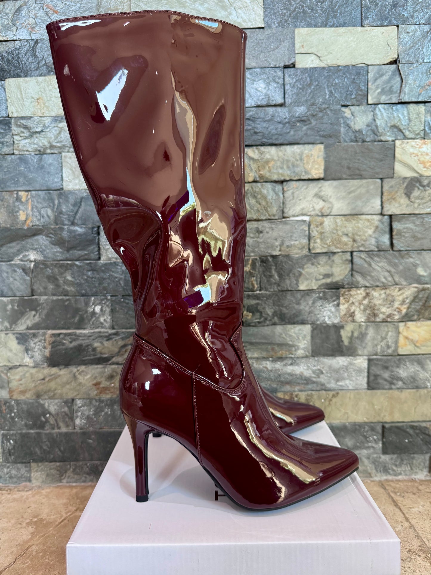 Botas de charol brown