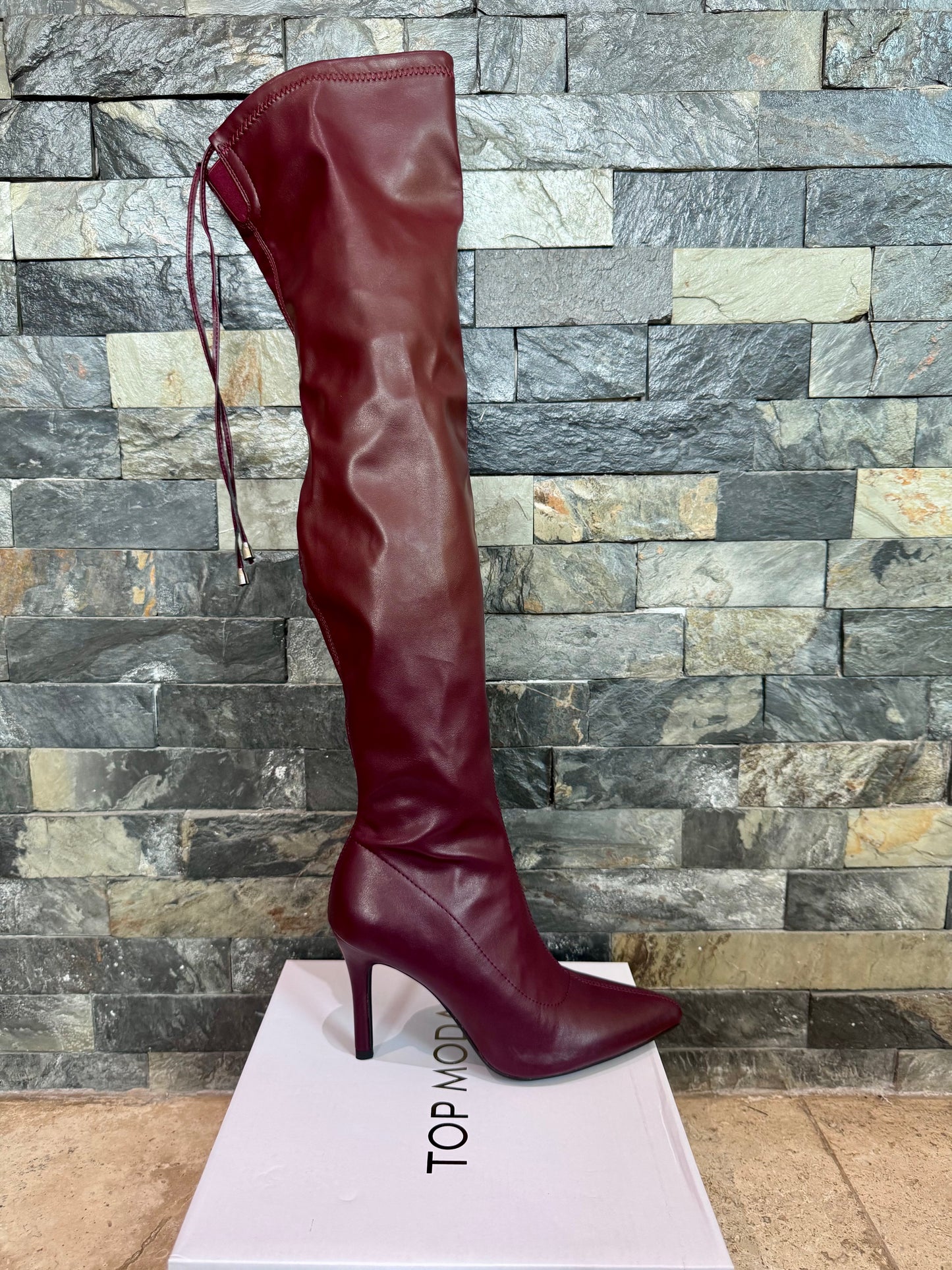 Botas over the knee vino