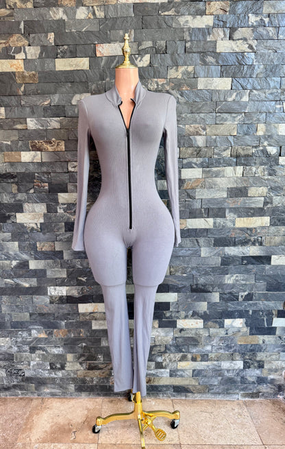 JUMPSUIT CIERRE DEPORTIVO GRIS M/L