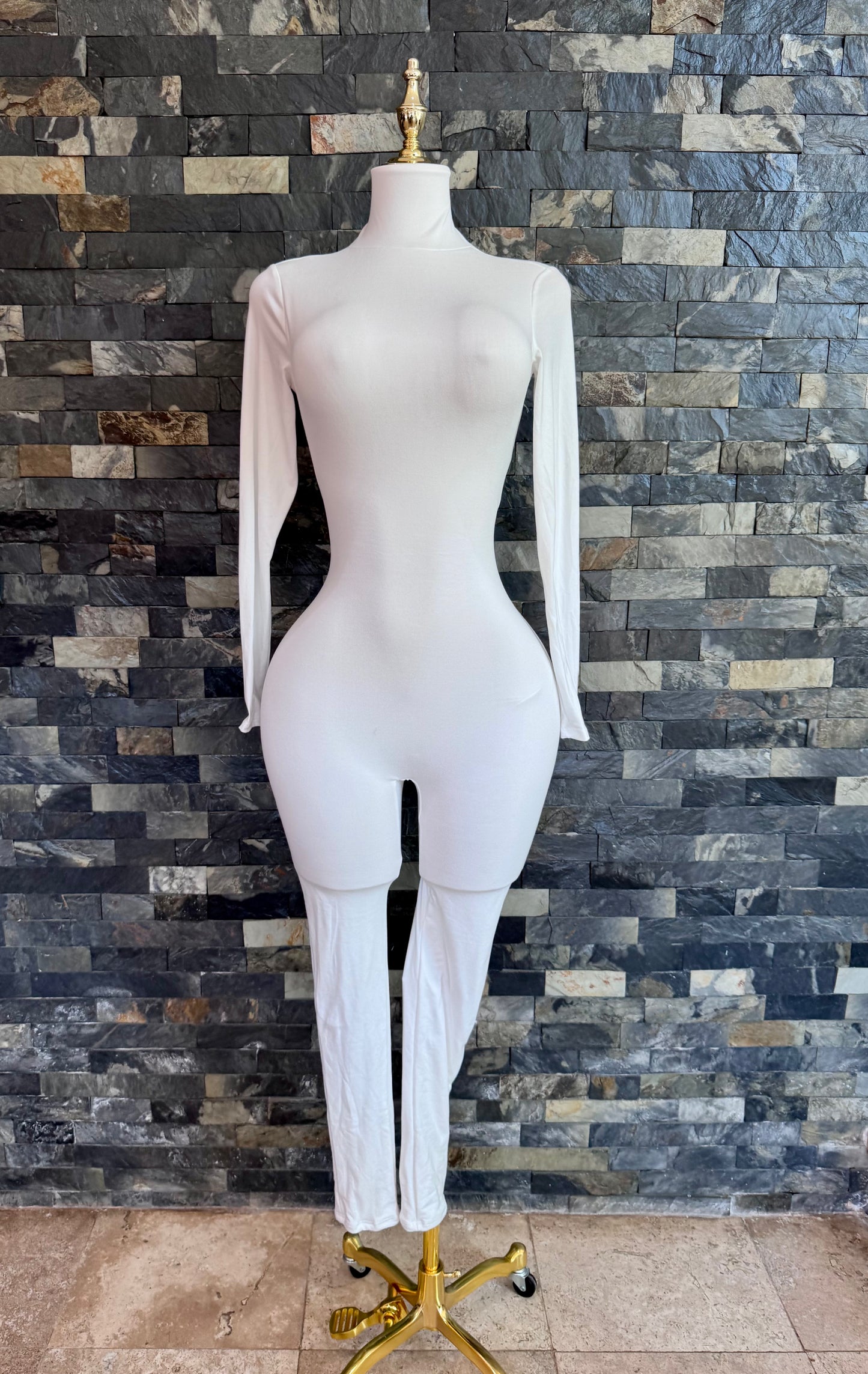Enterizo blanco cuello M/L