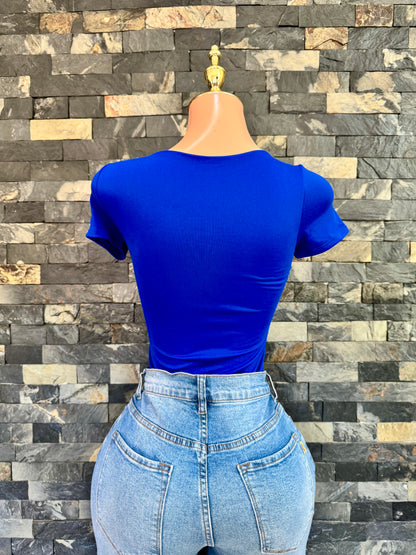 BLUSA ANA MANGA CORTA AZUL ELÉCTRICO